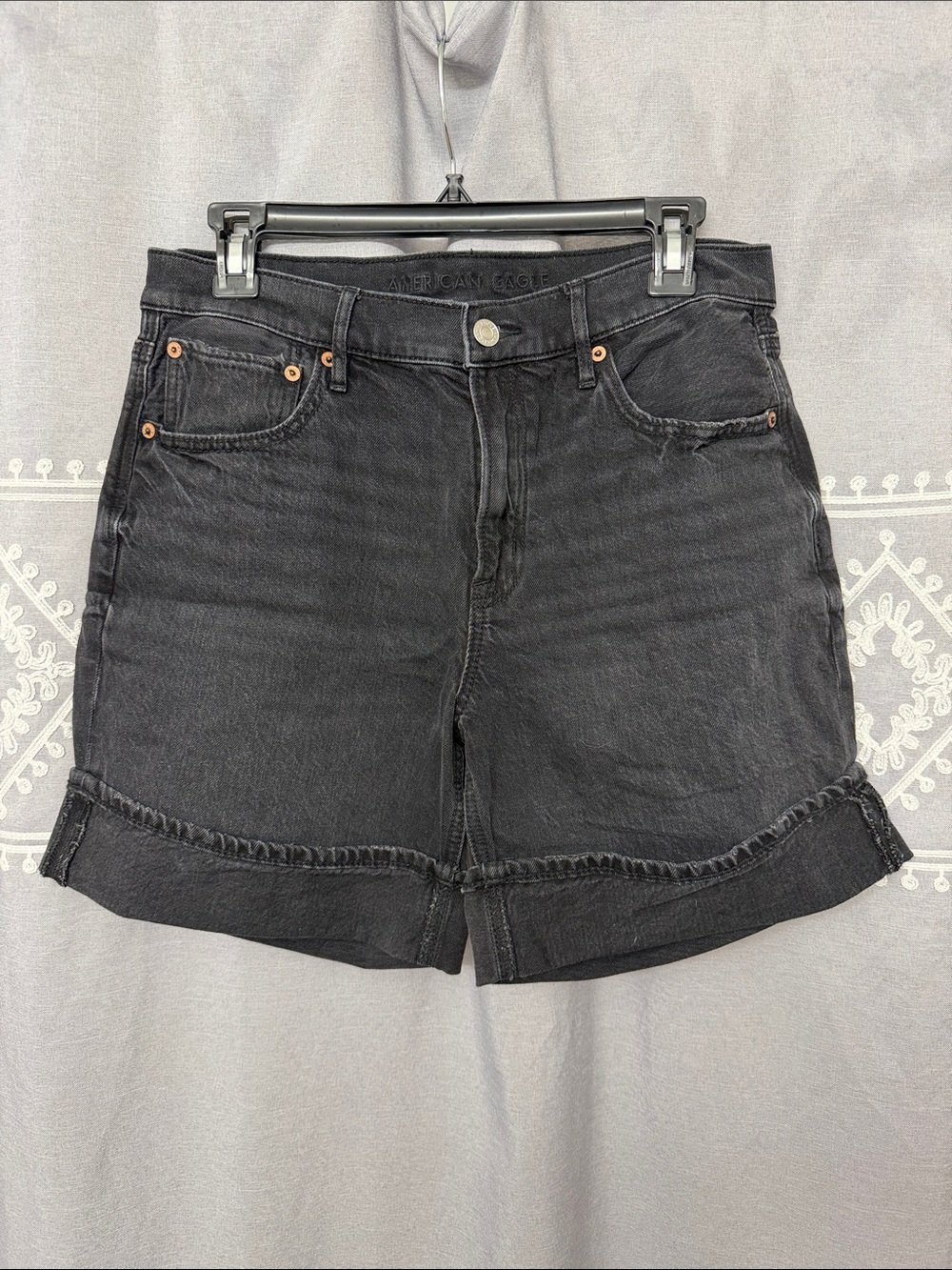 American Eagle Cuffed Shorts 6